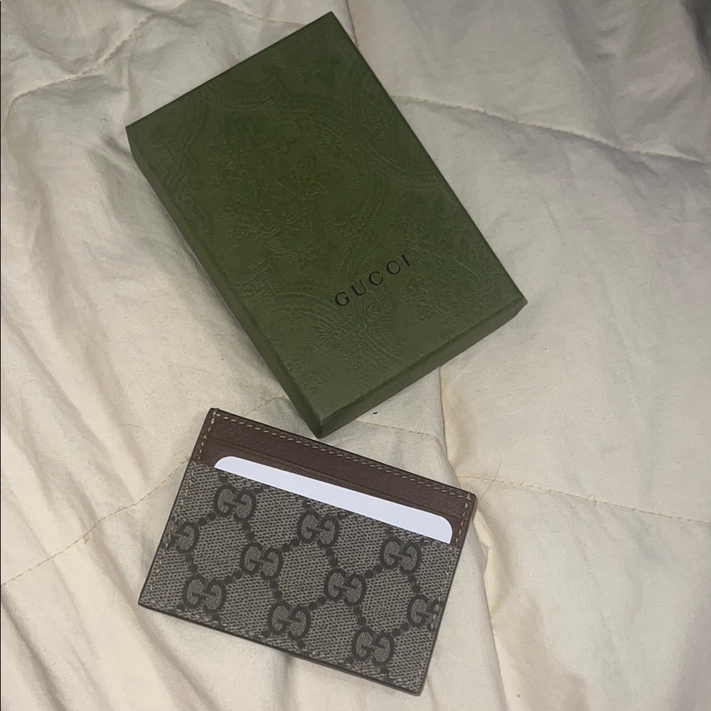 Gucci official GG Supreme Beige Canvas Card Case & Card Holder - Picture 6 of 9